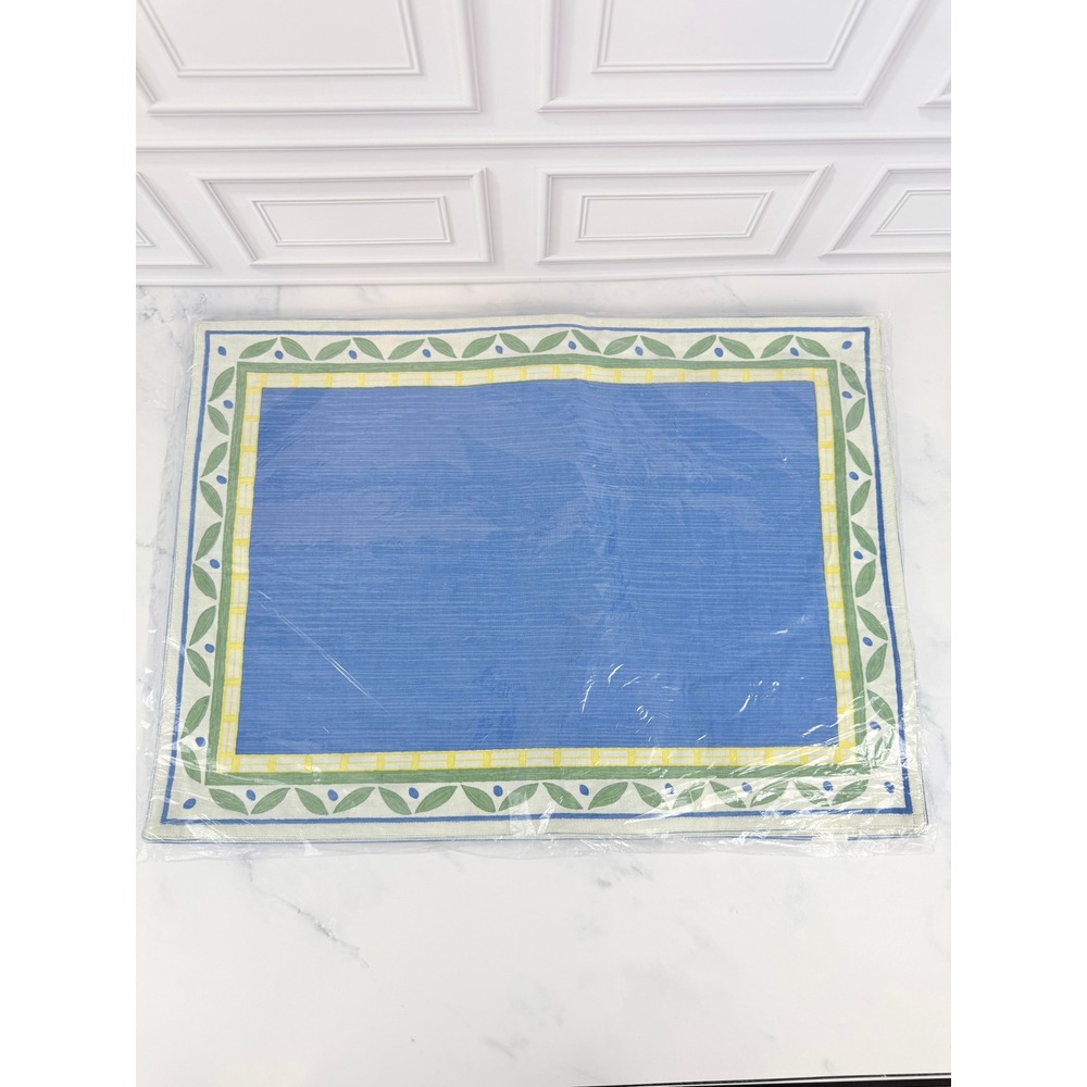 Williams Sonoma "Marisol" Set of 4 Placements NEW, Never Opened!